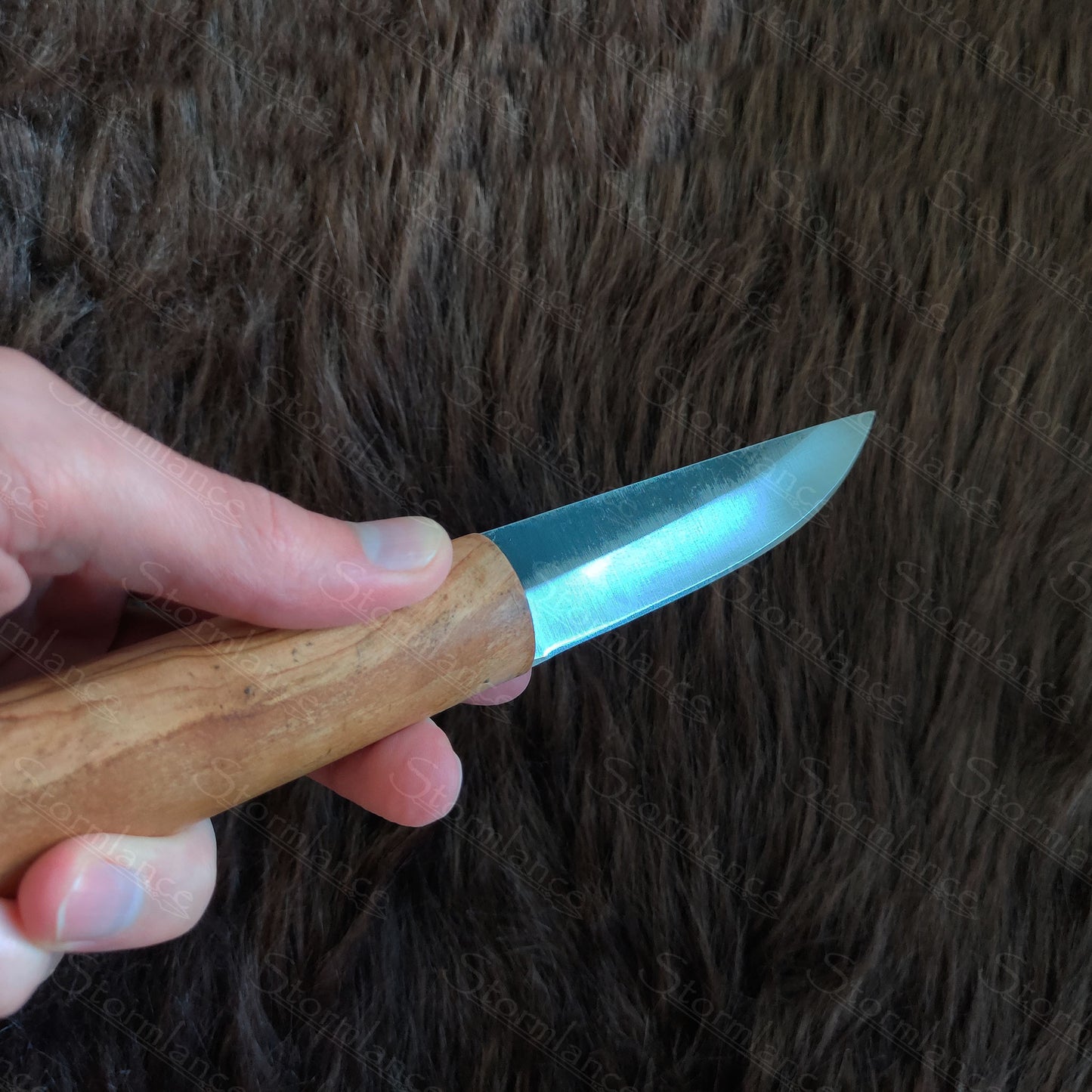High-Carbon Knife, Oval Handle