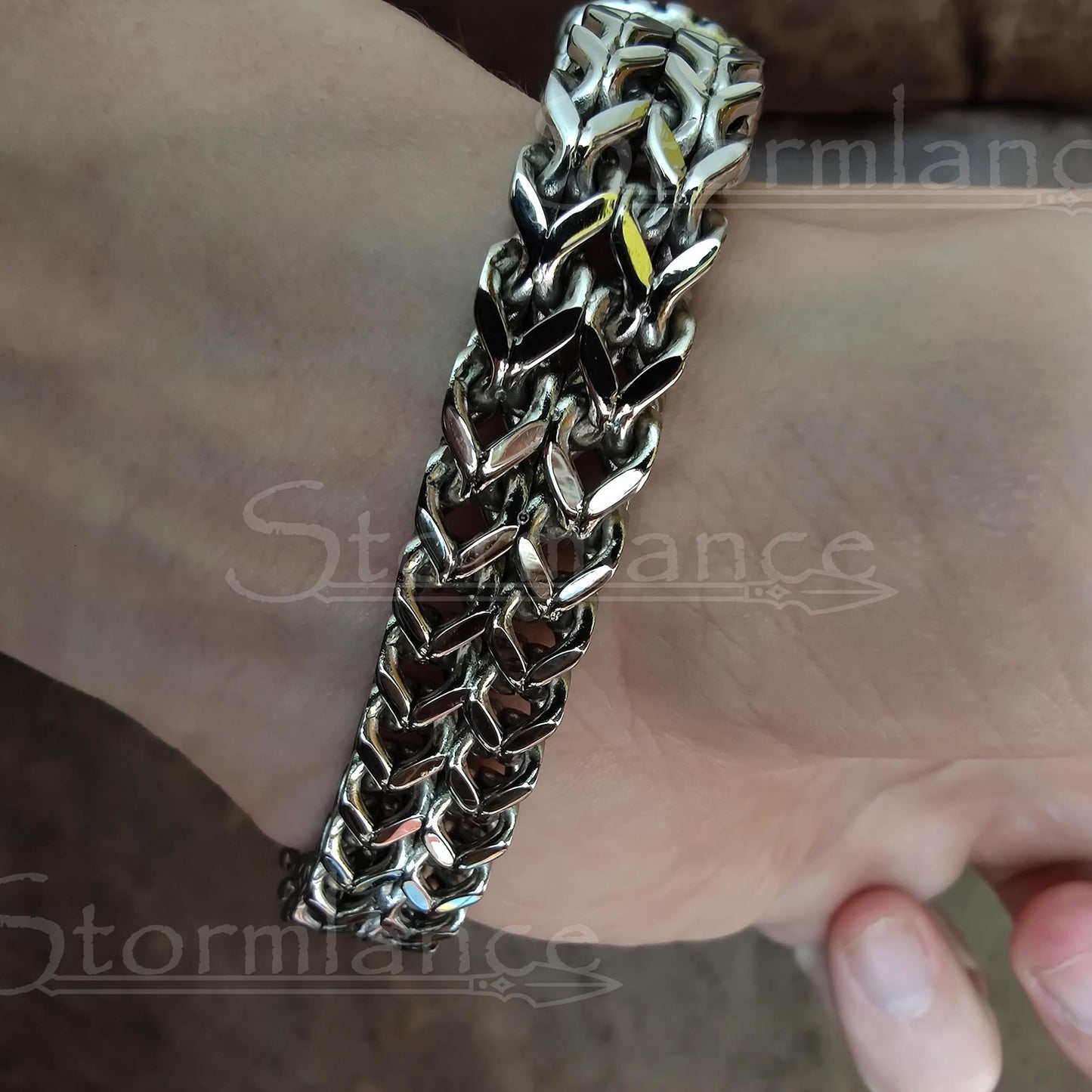 Wolf Bracelet – 316L Stainless Steel