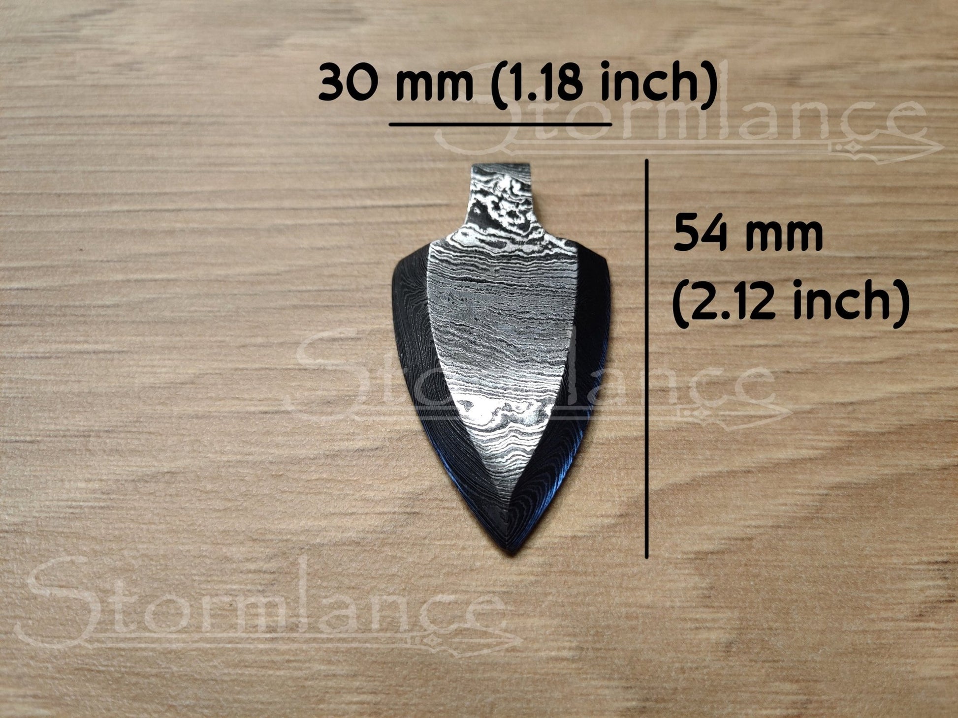 Arrowhead Pendant, Damascus Steel - Stormlance