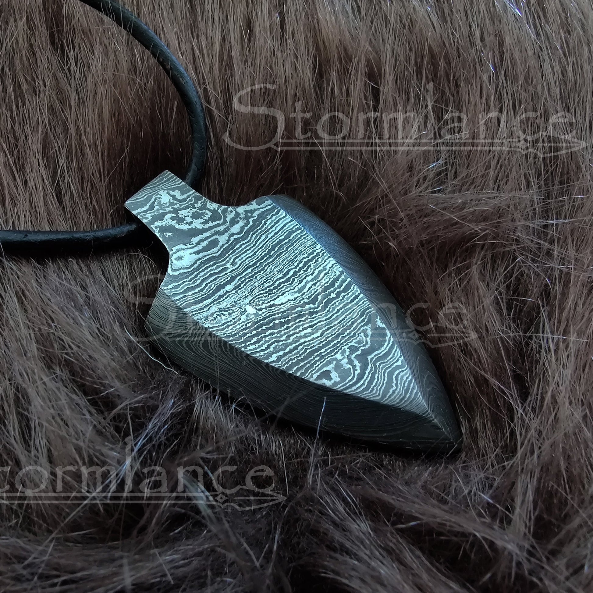 Arrowhead Pendant, Damascus Steel - Stormlance