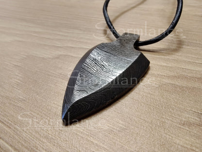 Arrowhead Pendant, Damascus Steel - Stormlance