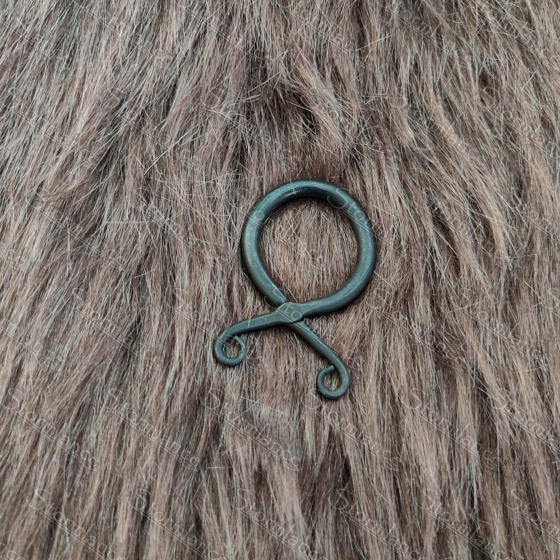 troll-cross-pendant-even-design-iron
